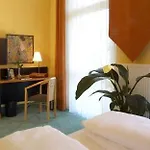 Ramada By Wyndham München Airport 3*