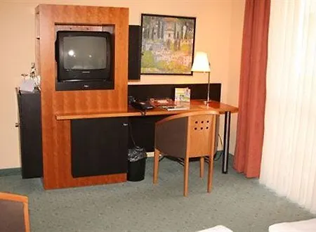 Ramada By Wyndham Muenchen Airport Schwaig bei Nürnberg