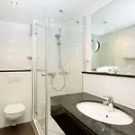 Ramada By Wyndham Muenchen Airport Ξενοδοχείο Schwaig bei Nürnberg