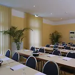 Ramada By Wyndham Muenchen Airport Ξενοδοχείο Schwaig bei Nürnberg