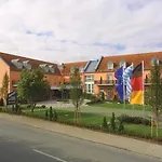 Ramada By Wyndham Muenchen Airport Ξενοδοχείο 3*
