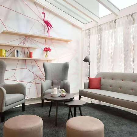 Ramada By Wyndham Muenchen Airport Hotel