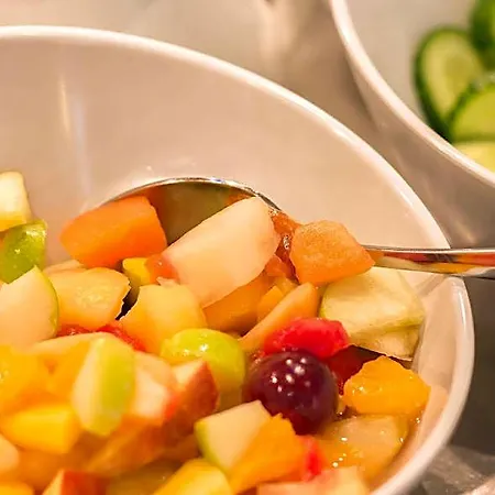 Hotel Ramada By Wyndham Muenchen Airport 3*
