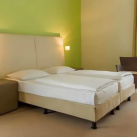 Ramada By Wyndham Muenchen Airport Hotel Schwaig bei Nürnberg