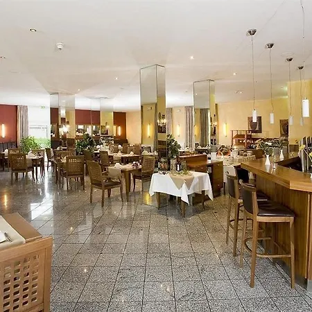 Ramada By Wyndham Muenchen Airport Hotel Schwaig bei Nürnberg
