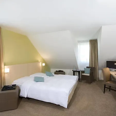 Ramada By Wyndham Muenchen Airport ホテル