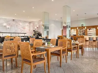 Ramada By Wyndham Muenchen Airport Hotel 3*