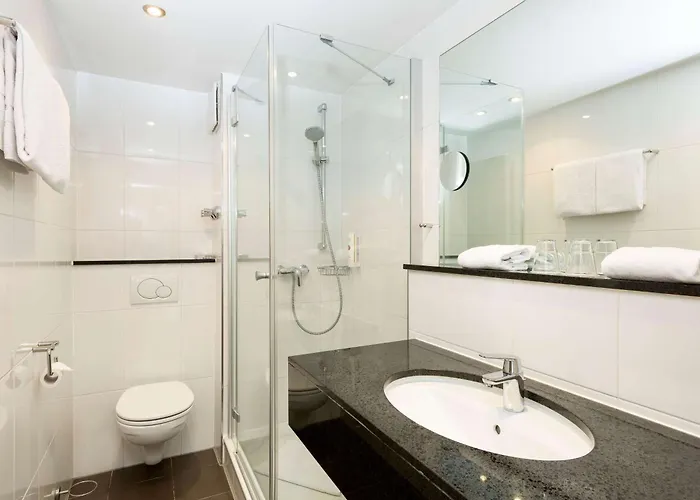 Ramada By Wyndham Muenchen Airport ホテル Schwaig bei Nürnberg