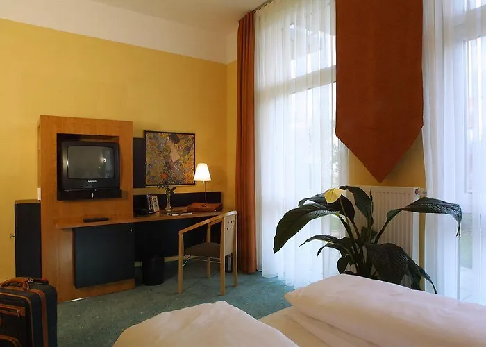 ホテル Ramada By Wyndham Muenchen Airport 3*