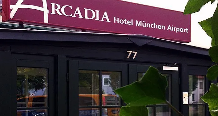 Ramada By Wyndham München Airport Hotel 3*