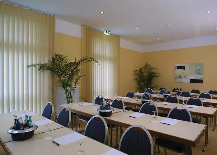 Ramada By Wyndham Muenchen Airport ホテル Schwaig bei Nürnberg