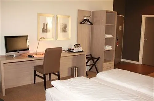 Ramada By Wyndham Muenchen Airport 3*